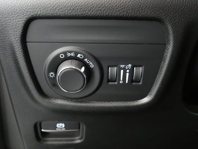 2025 Jeep Grand Cherokee Laredo 4x4