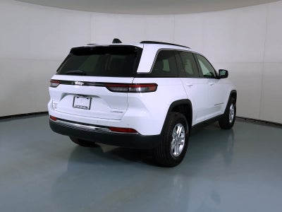 2025 Jeep Grand Cherokee Laredo 4x4