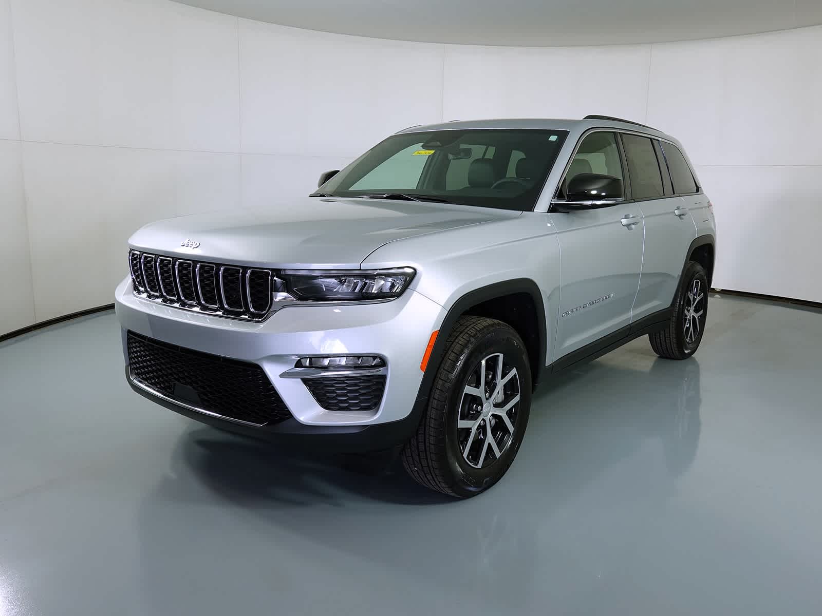 2025 Jeep Grand Cherokee Limited 4x4