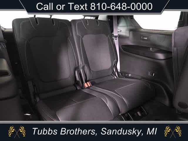 2025 Jeep Grand Cherokee GRAND CHEROKEE L LAREDO X 4X4