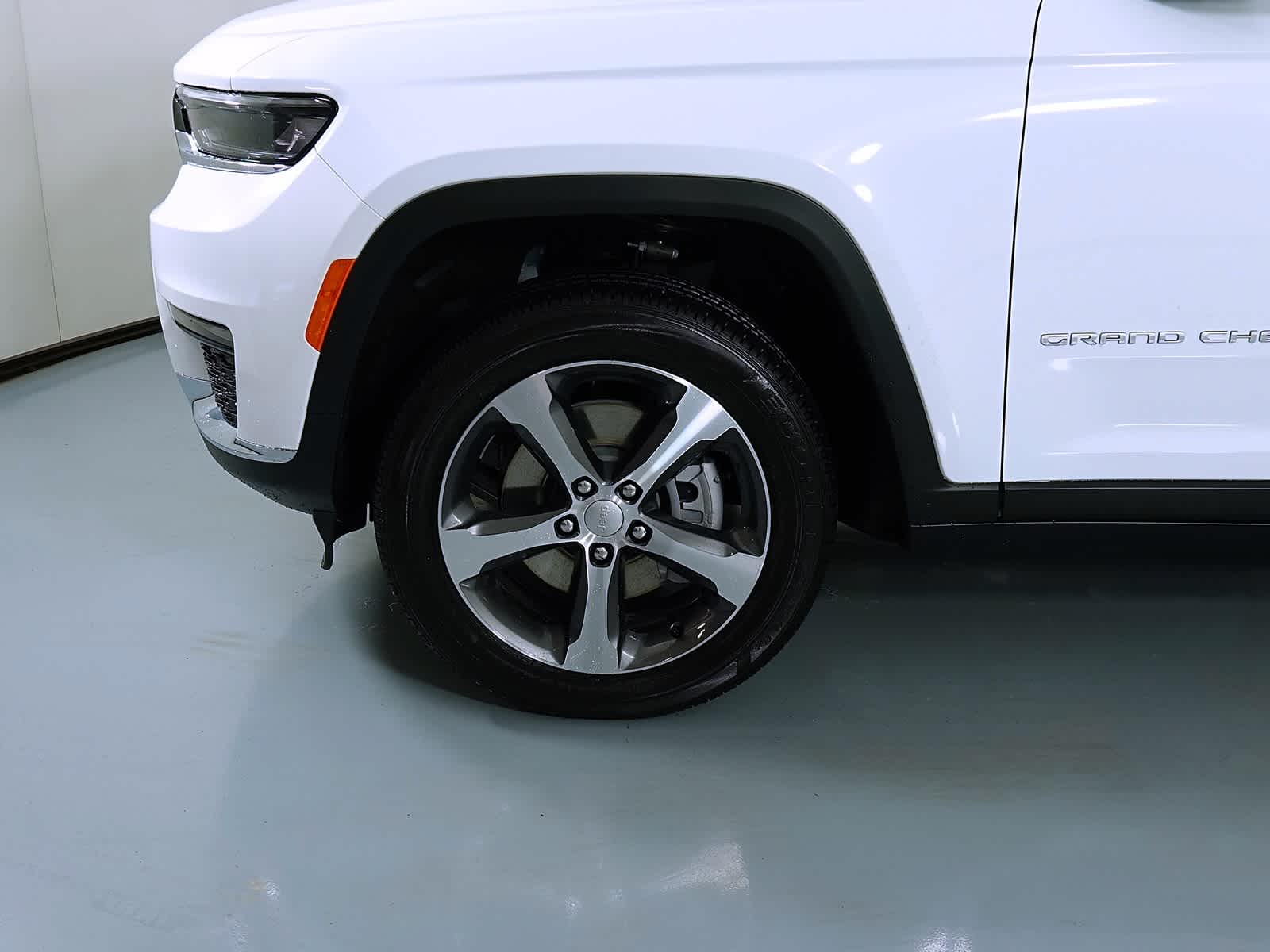 2025 Jeep Grand Cherokee L Limited 4x4