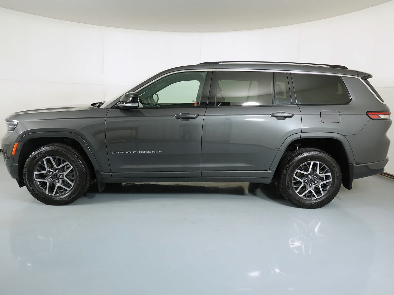 2024 Jeep Grand Cherokee L Overland