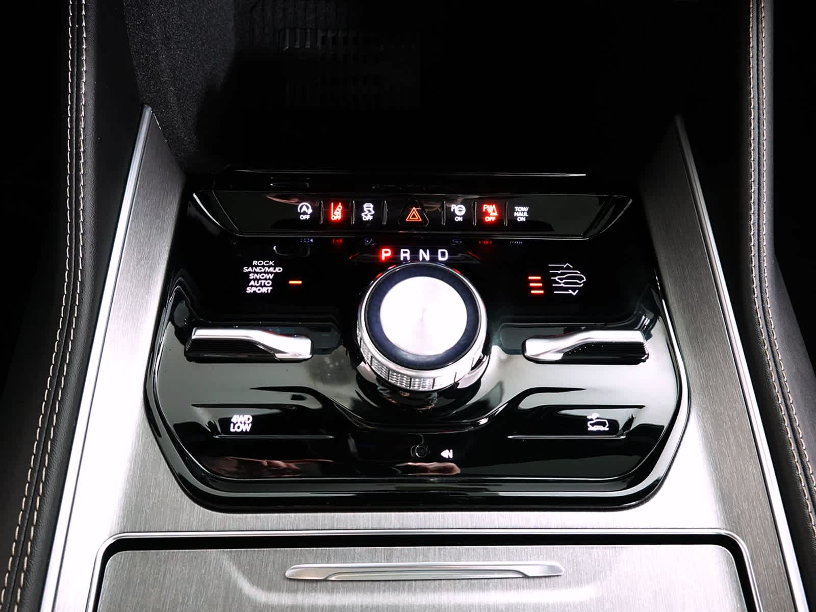 2026 Jeep Grand Wagoneer GRAND WAGONEER L LIMITED RESERVE 4X4