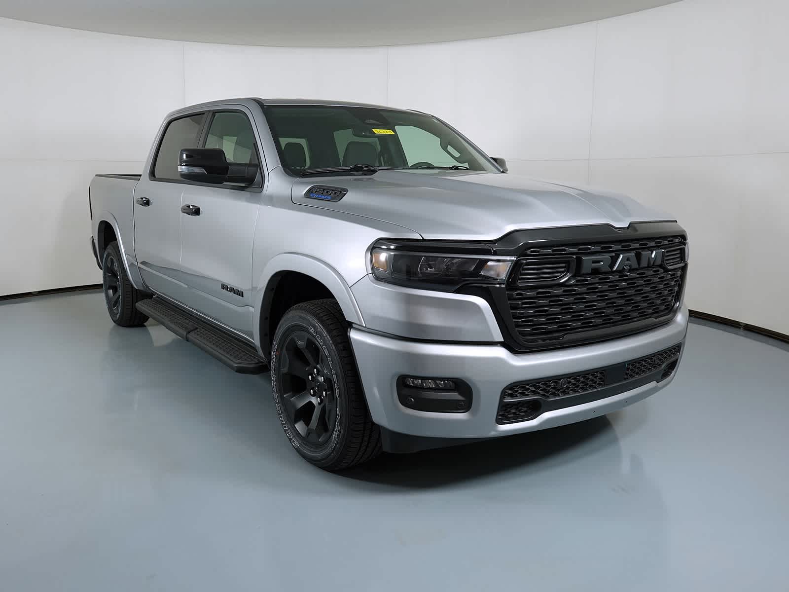 2025 RAM 1500 Big Horn Crew Cab 4x4 5'7' Box