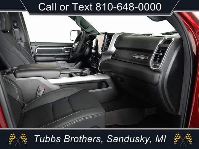 2025 RAM Ram 1500 RAM 1500 BIG HORN CREW CAB 4X4 5'7' BOX