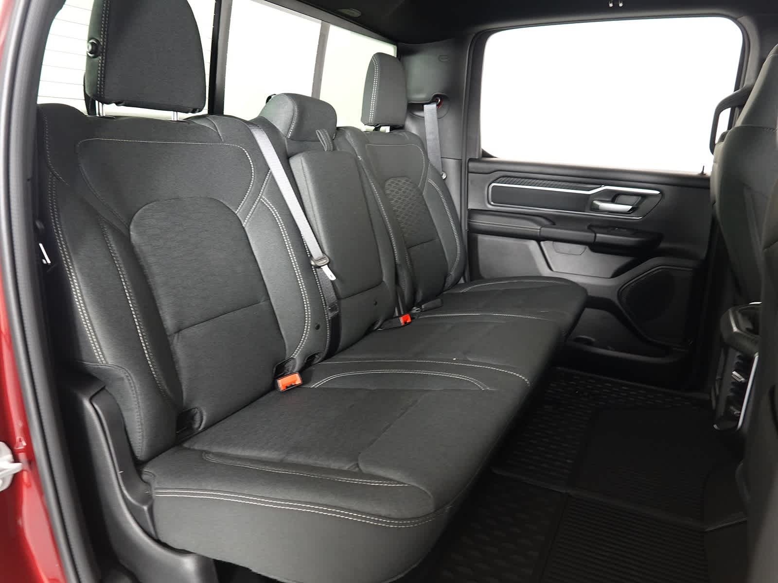 2026 RAM 1500 Big Horn Crew Cab 4x4 5'7' Box