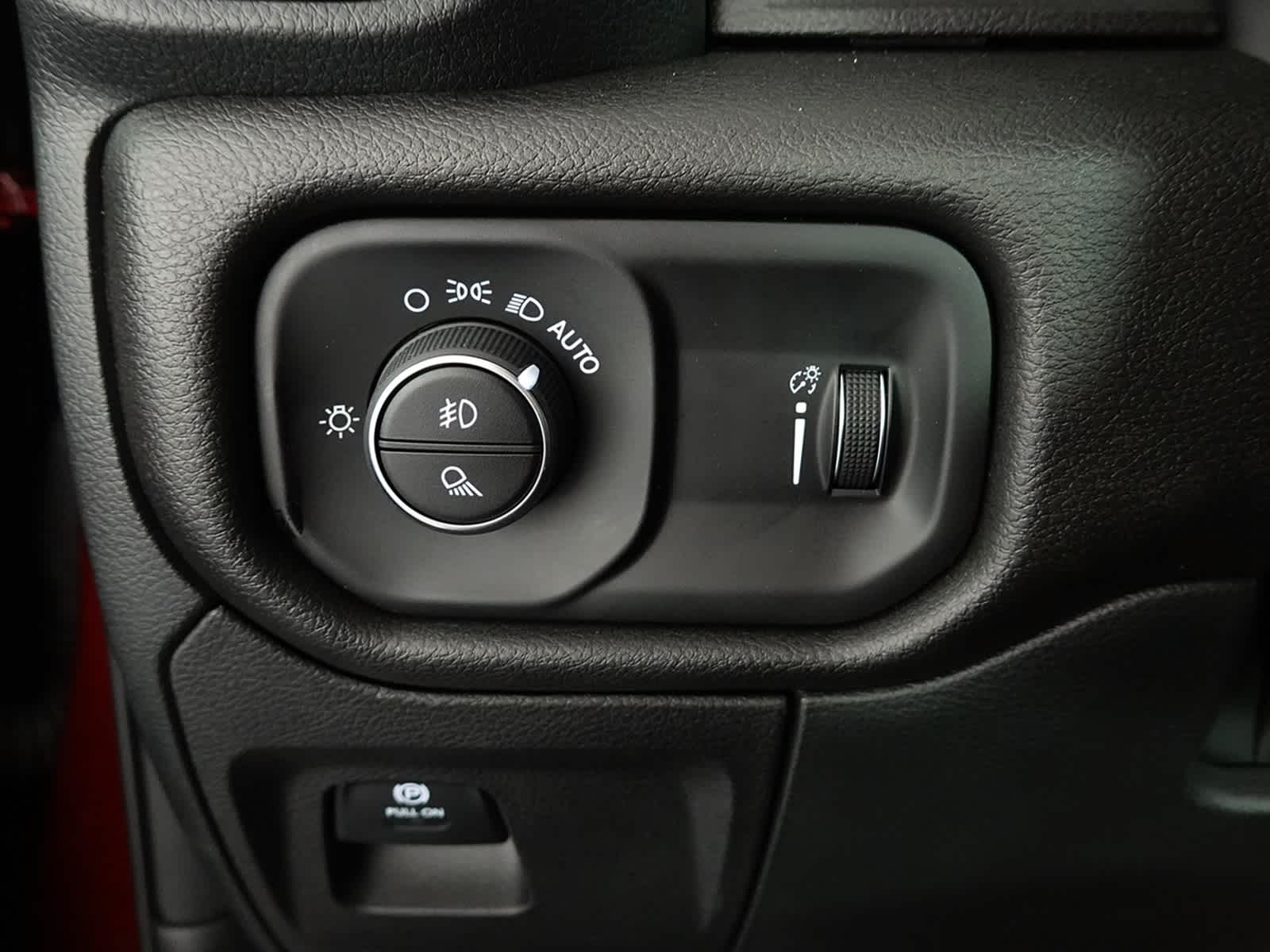 2026 RAM 1500 Warlock Crew Cab 4x4 5'7' Box