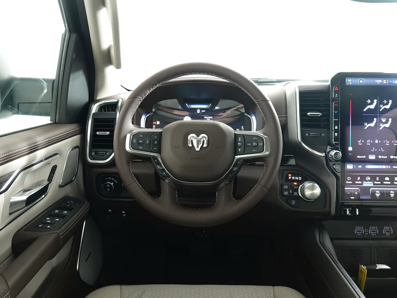 2026 RAM 1500 Laramie Crew Cab 4x4 5'7' Box