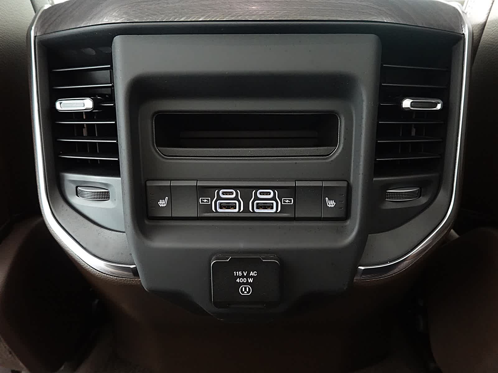 2026 RAM 1500 Laramie Crew Cab 4x4 5'7' Box