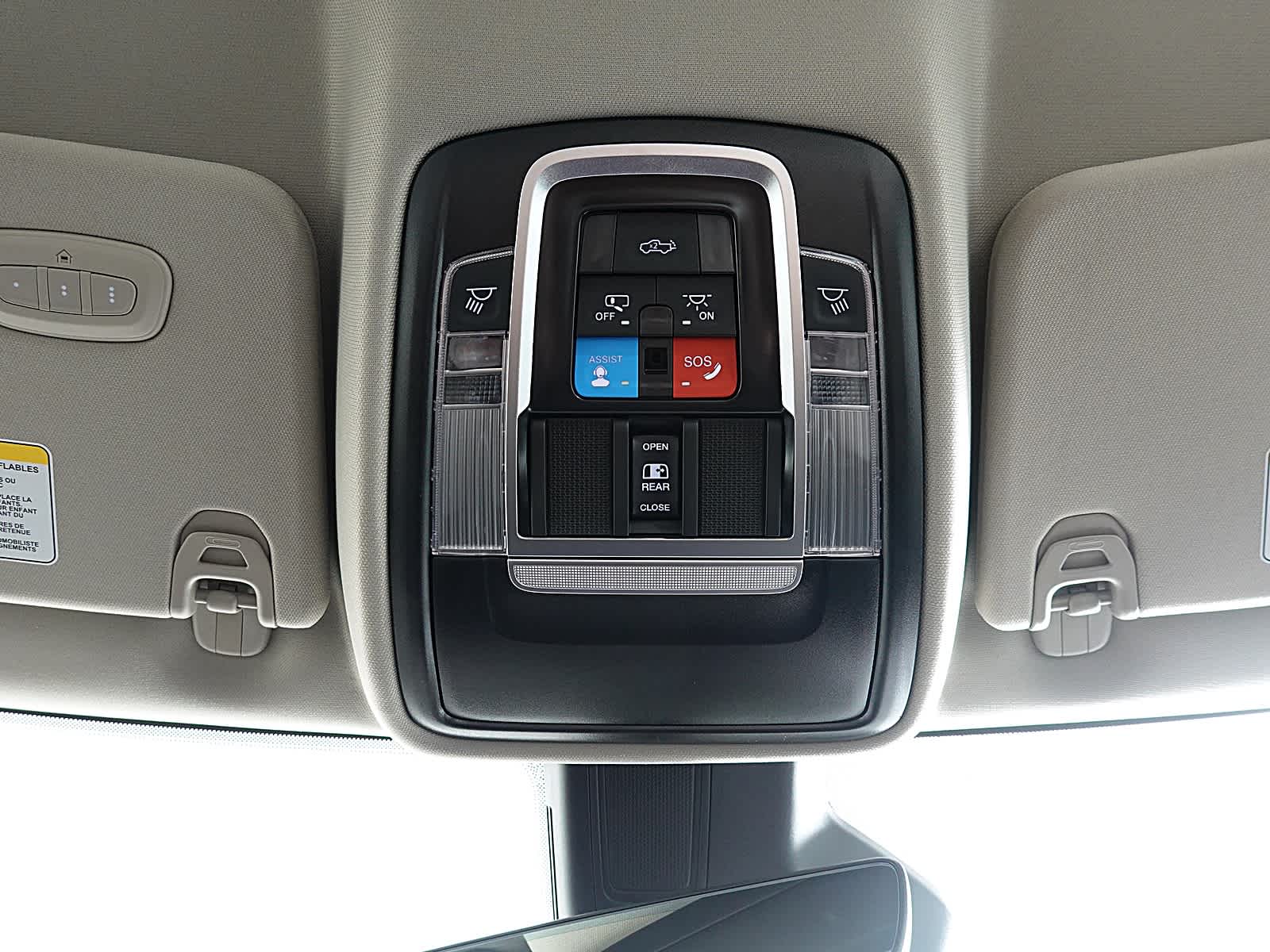 2026 RAM 1500 Laramie Crew Cab 4x4 5'7' Box