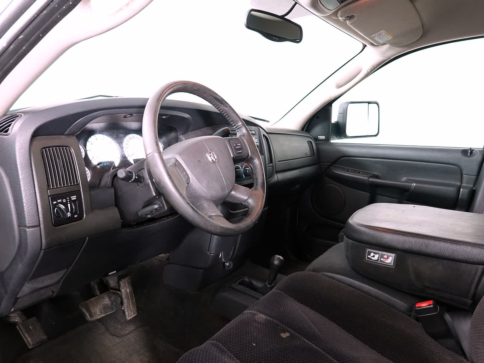 2004 Dodge Ram 1500 SLT/Laramie