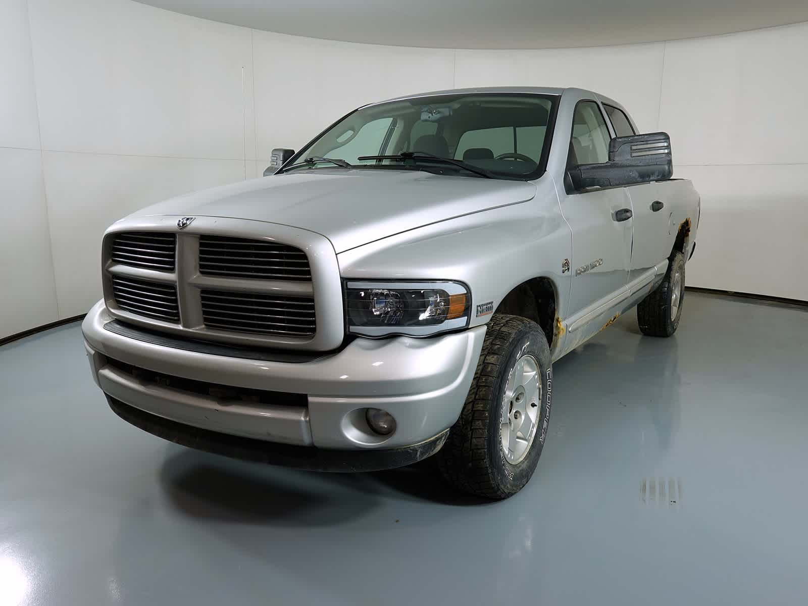 2004 Dodge Ram 1500 SLT/Laramie