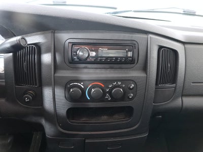 2004 Dodge Ram 1500 SLT/Laramie