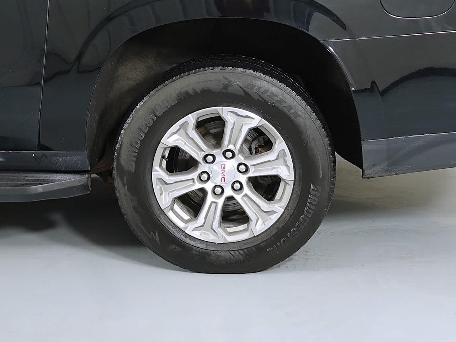 2022 GMC Yukon XL SLE