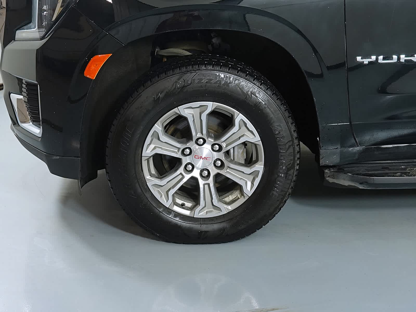 2022 GMC Yukon XL SLE