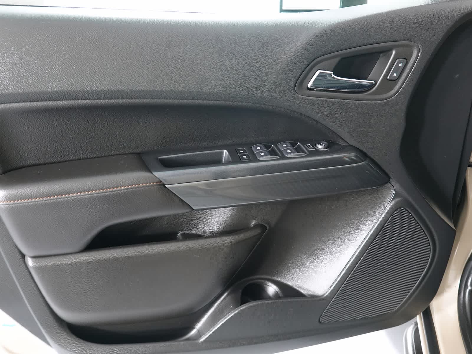 2022 GMC Canyon 4WD Crew Cab Short Box AT4 - Leather