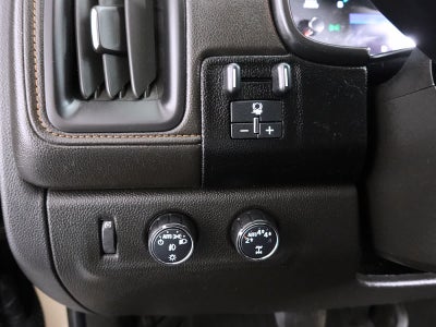 2022 GMC Canyon 4WD Crew Cab Short Box AT4 - Leather