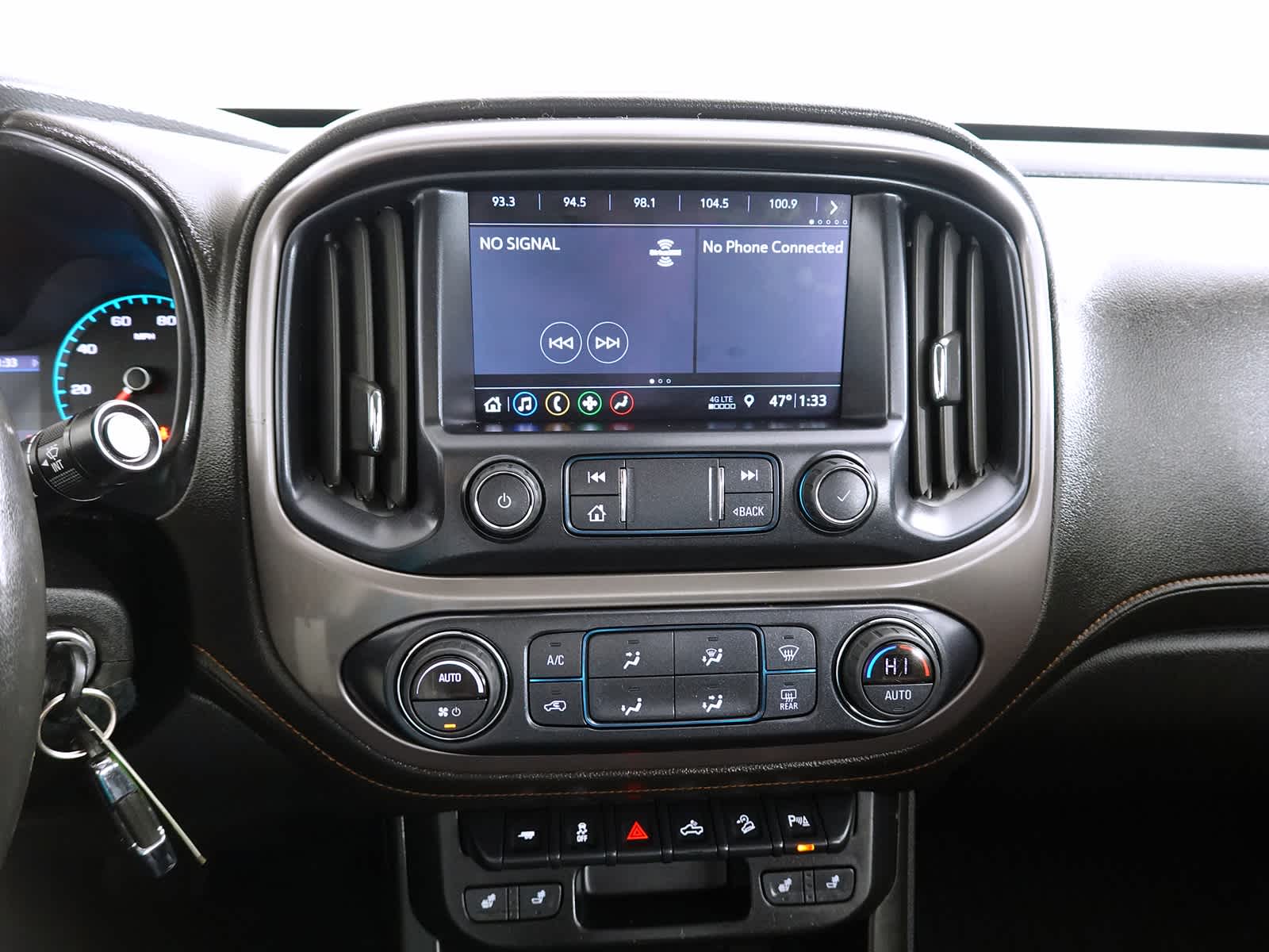 2022 GMC Canyon 4WD Crew Cab Short Box AT4 - Leather