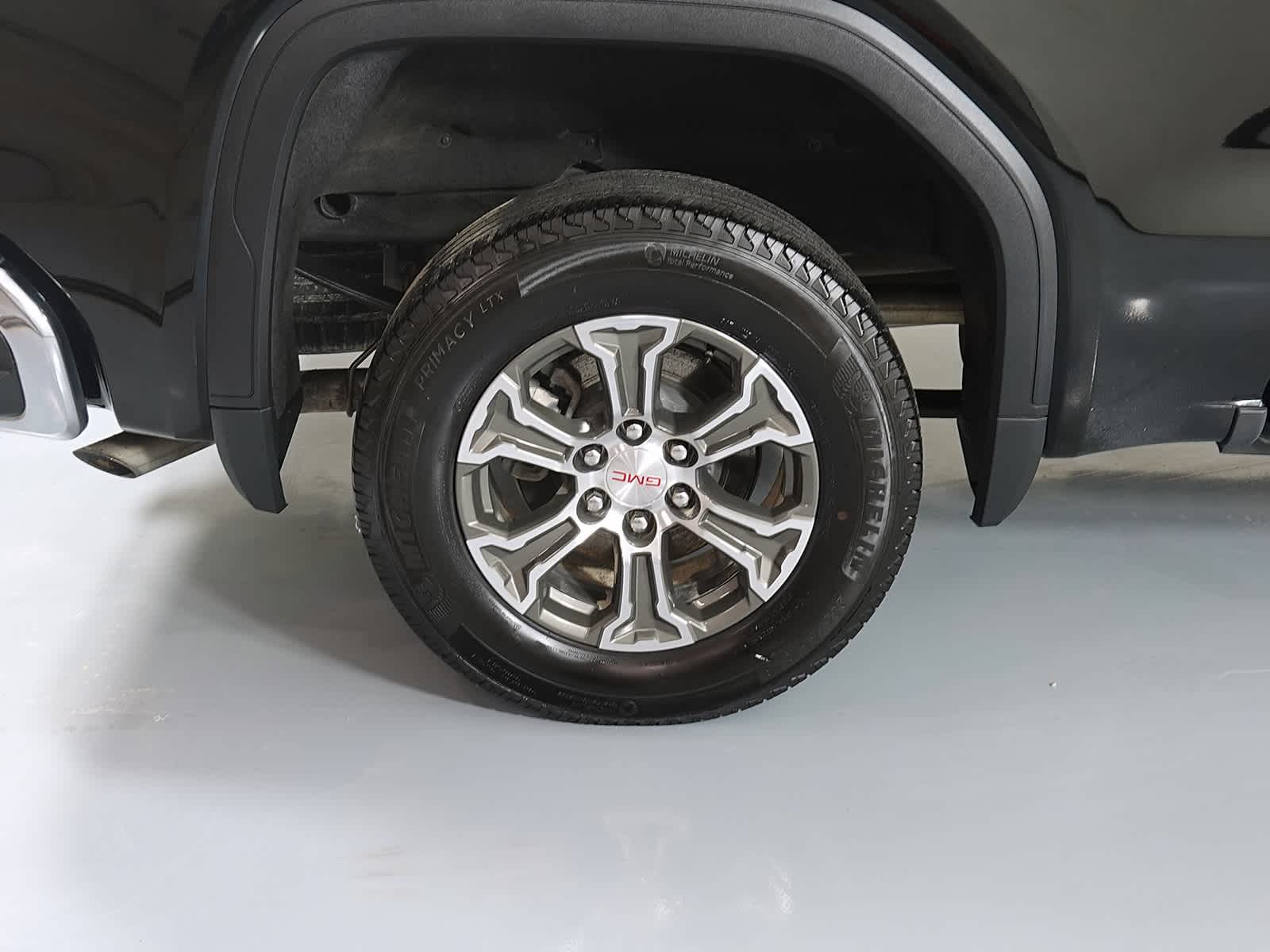 2024 GMC Sierra 1500 4WD Crew Cab Short Box SLT