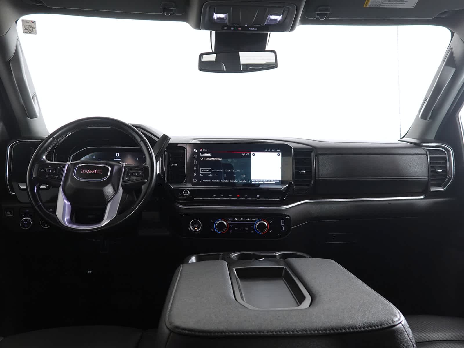 2024 GMC Sierra 1500 4WD Crew Cab Short Box SLT