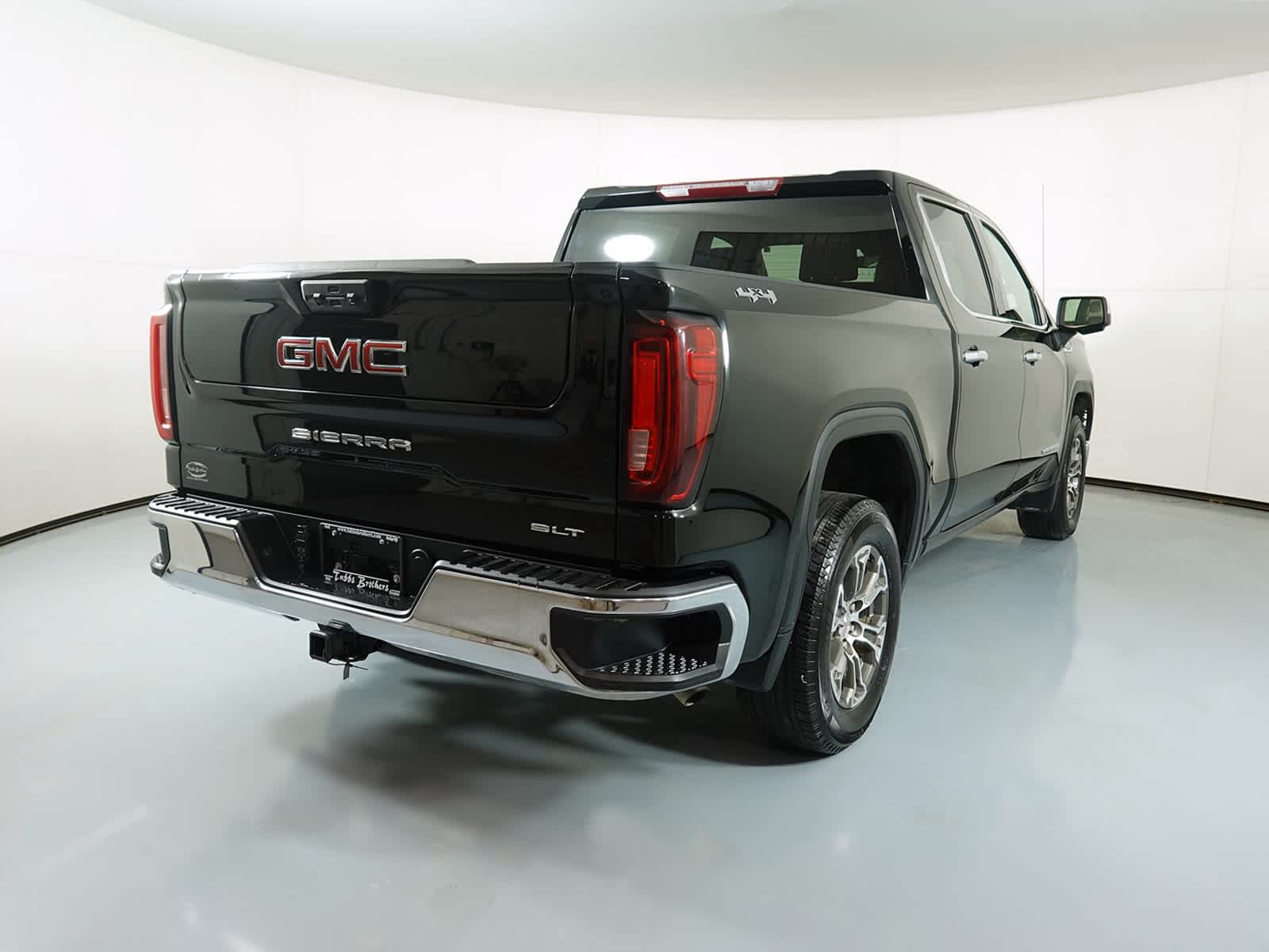 2024 GMC Sierra 1500 4WD Crew Cab Short Box SLT