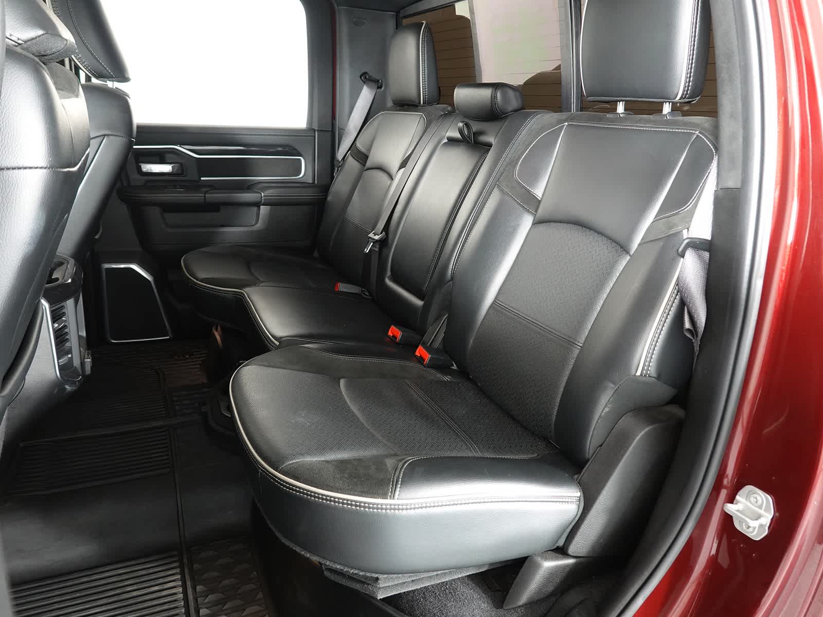 2021 RAM 3500 Laramie Crew Cab 4x4 8' Box