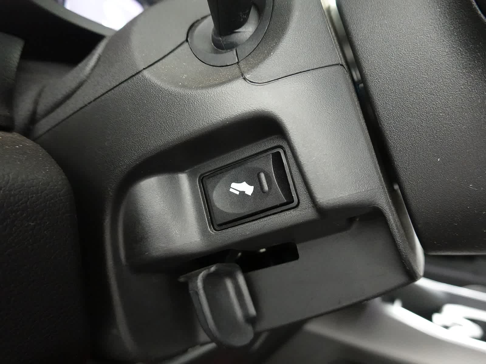 2021 RAM 3500 Laramie Crew Cab 4x4 8' Box