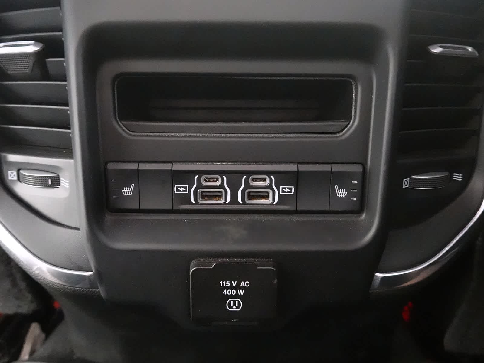 2021 RAM 3500 Laramie Crew Cab 4x4 8' Box