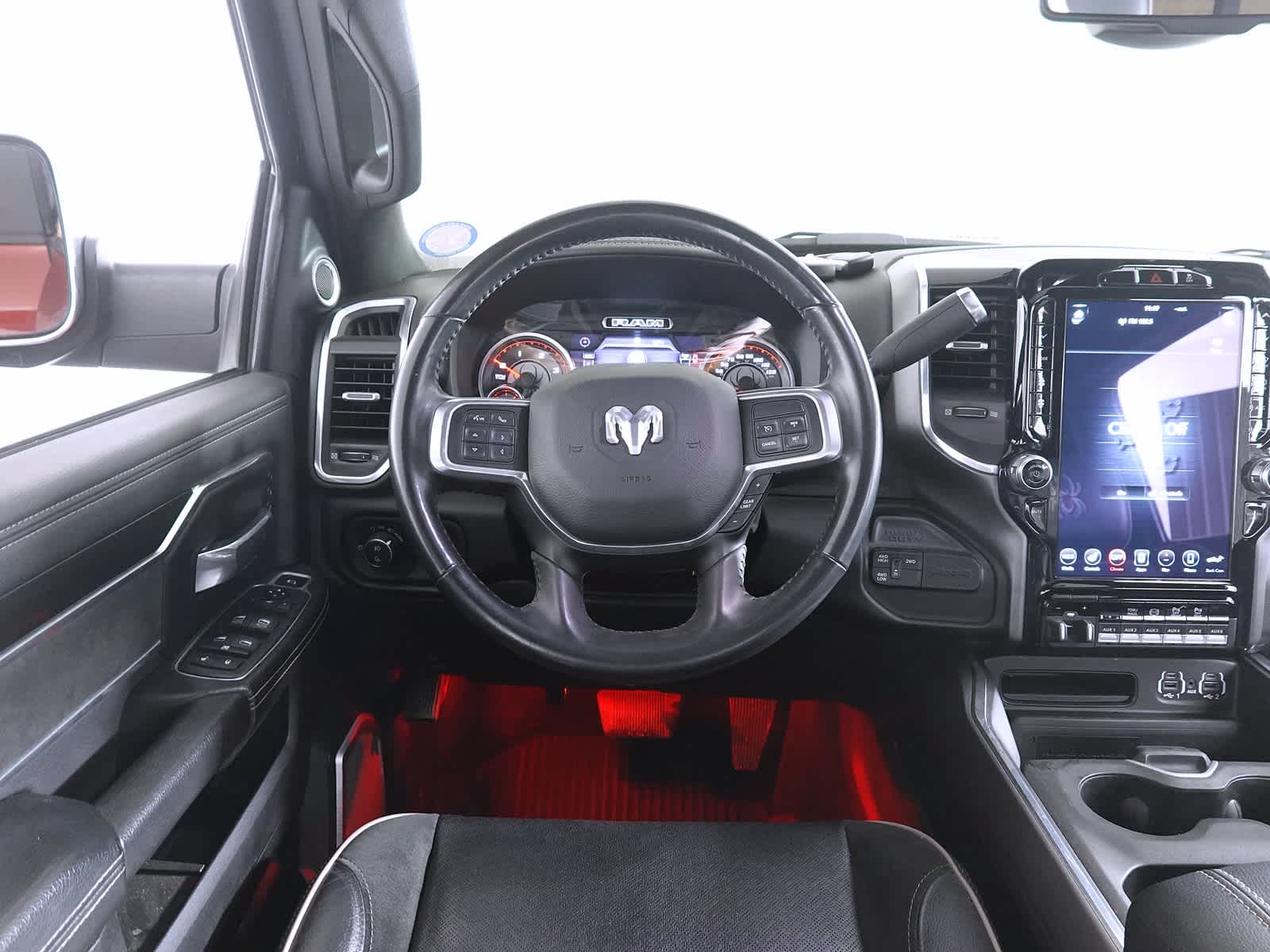 2021 RAM 3500 Laramie Crew Cab 4x4 8' Box