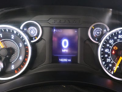 2020 RAM 2500 Big Horn Crew Cab 4X4 8' Box