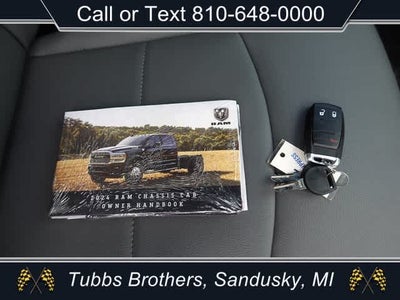 2024 RAM Ram 3500 Chassis Cab RAM 3500 TRADESMAN CHASSIS REGULAR CAB 4X4 60' CA