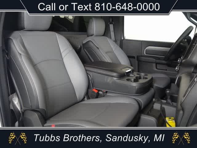 2024 RAM Ram 3500 Chassis Cab RAM 3500 TRADESMAN CHASSIS REGULAR CAB 4X4 60' CA