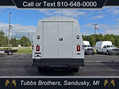 2024 RAM Ram 3500 Chassis Cab RAM 3500 TRADESMAN CHASSIS REGULAR CAB 4X4 84' CA