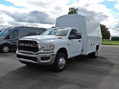 2024 RAM Ram 3500 Chassis Cab RAM 3500 TRADESMAN CHASSIS REGULAR CAB 4X4 84' CA