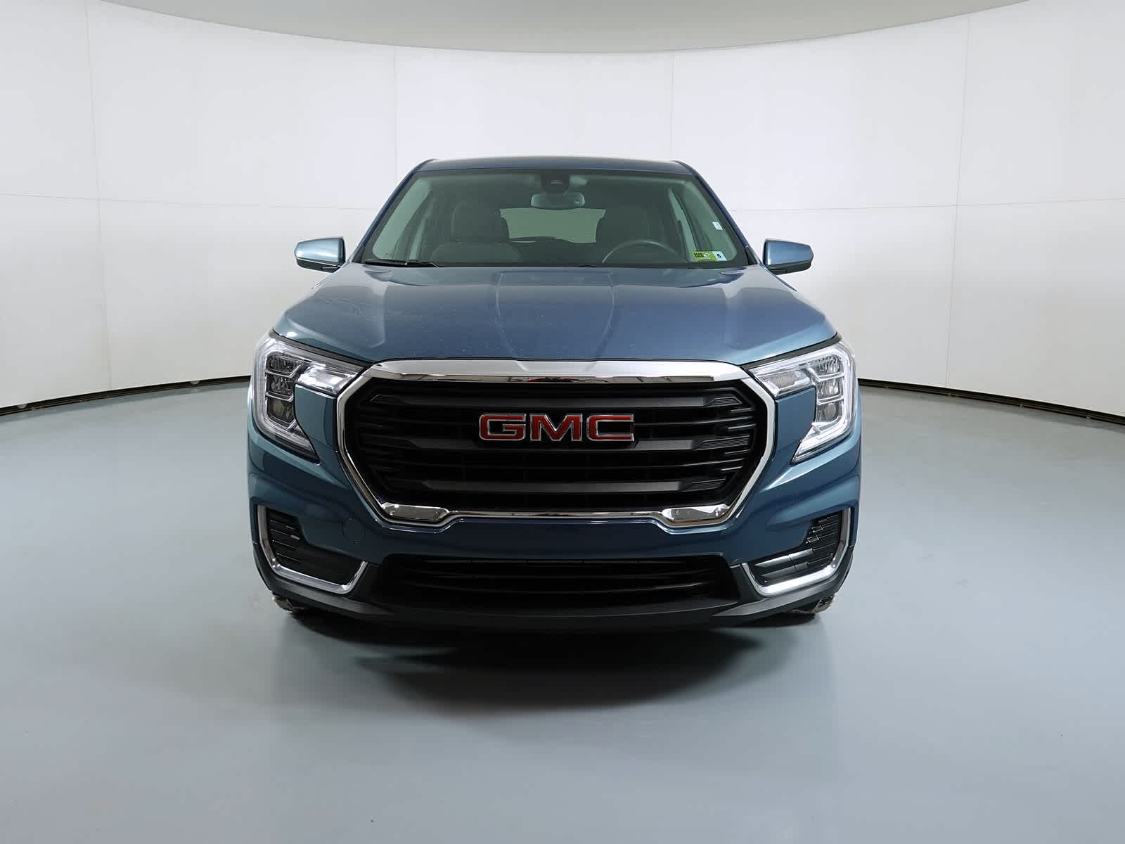 2024 GMC Terrain AWD SLE