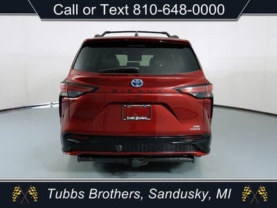 2022 Toyota Sienna XSE