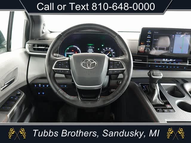 2022 Toyota Sienna XSE