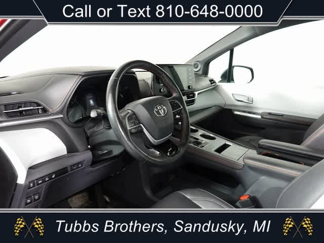 2022 Toyota Sienna XSE